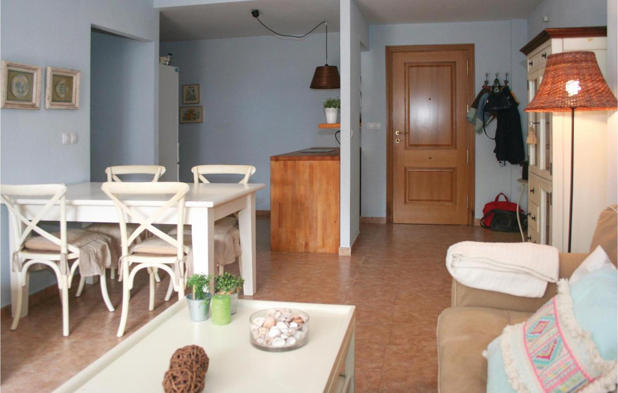 Beautiful Apartment In Alcossebre With Kitchen Exterior foto